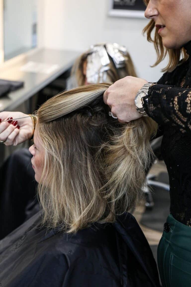 Salon SEN Top Chicago IL Salon Hiring for Hair Colorists